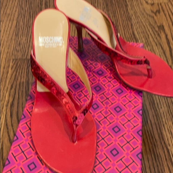 Moschino Shoes - ❤️MOSCHINO❤️ heels / sandals